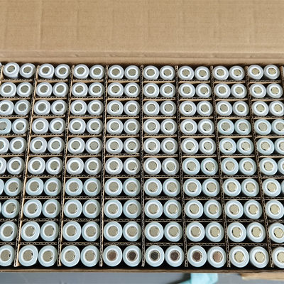UN38.3 sertifikalı 3,7 V 2400 mah 18650 Düz Üstü 0,05kg ile Şarj Edilebilir Pil